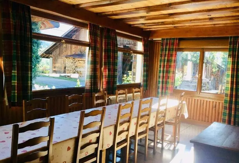 Aamiaismajoitus (B&B) Au Refuge De Blanche