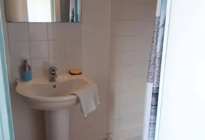 ベッドアンドブレックファースト Chambres D Hôtes Condat