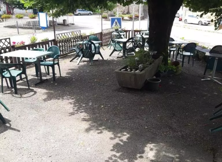 ベッドアンドブレックファースト Chambres D Hôtes Condat