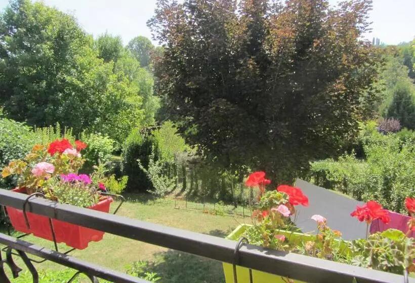 Aamiaismajoitus (B&B) Chambres D Hôtes Des Bruyères