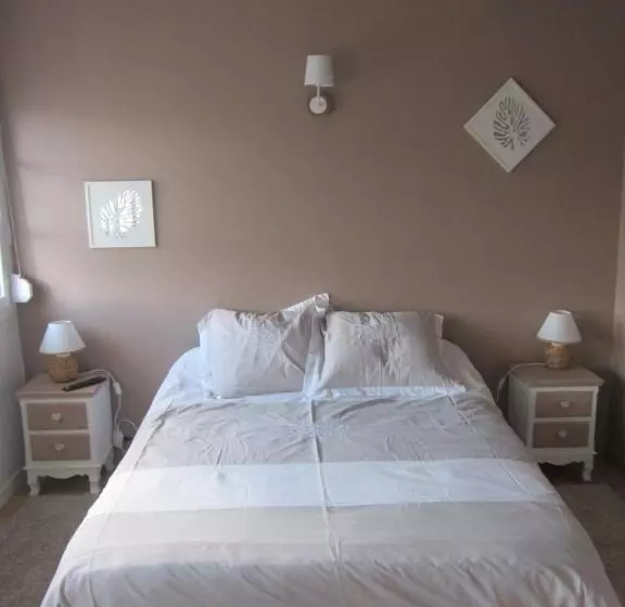 Aamiaismajoitus (B&B) Chambres D Hôtes Des Bruyères