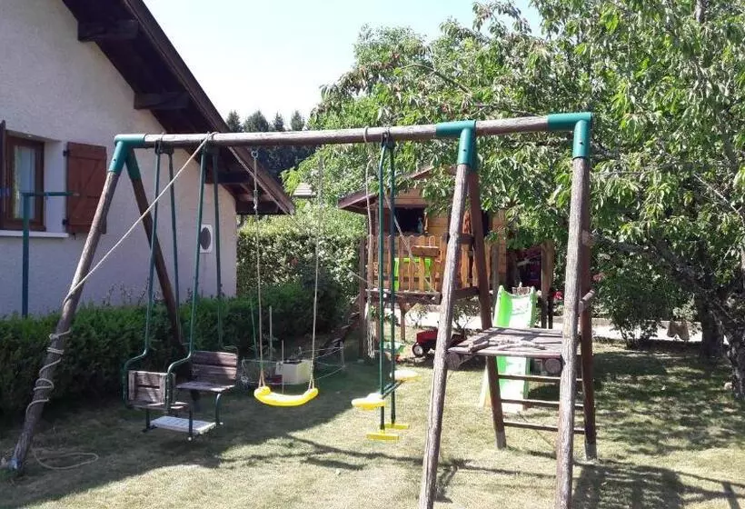 Aamiaismajoitus (B&B) Chez Michelle Et Dany   Chambres D Hôtes Proche D Annecy