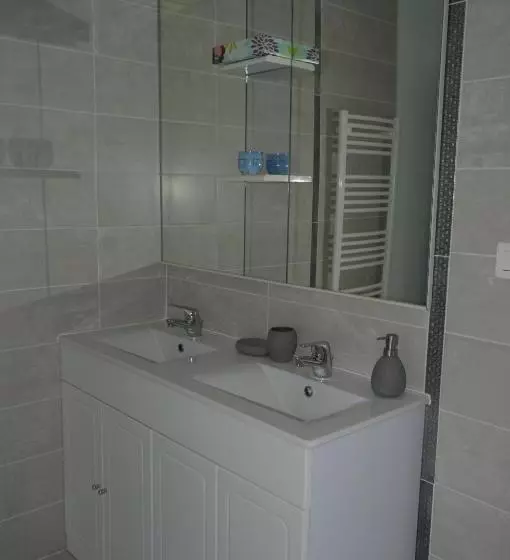 ベッドアンドブレックファースト Domaine De Chantegros