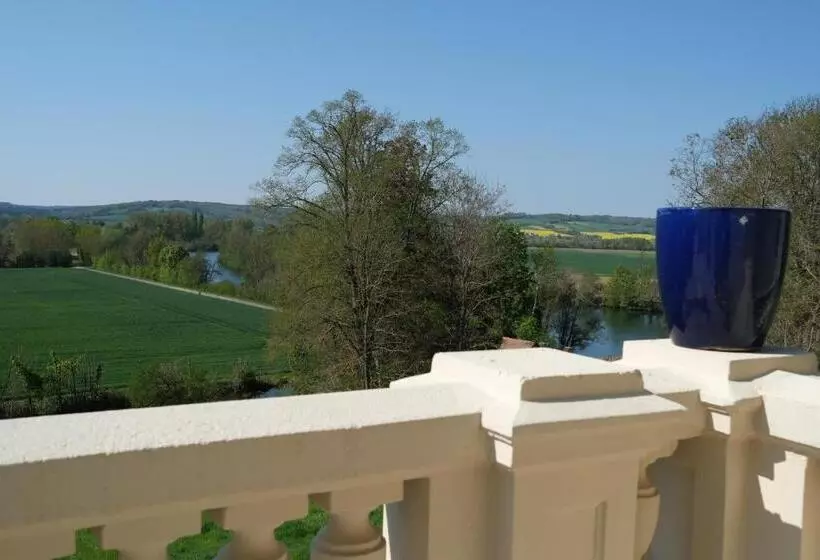 Aamiaismajoitus (B&B) Grand Varennes