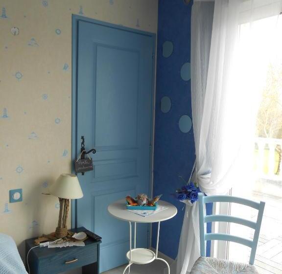 ベッドアンドブレックファースト La Roche Bleue