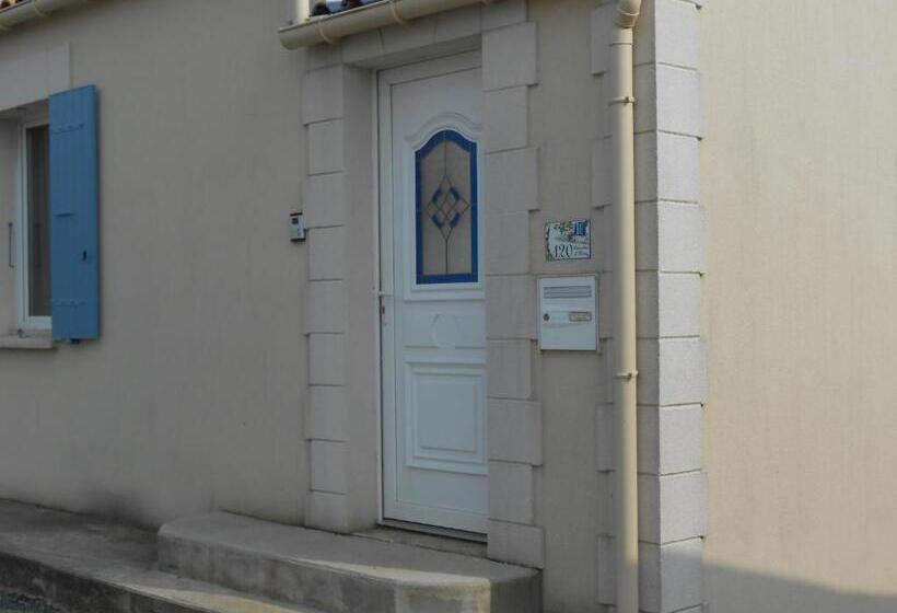 ベッドアンドブレックファースト La Roche Bleue