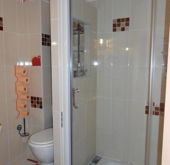 ベッドアンドブレックファースト La Roche Bleue