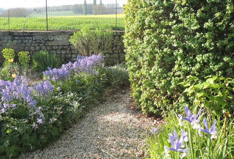 مبيت وإفطار Le Chemin