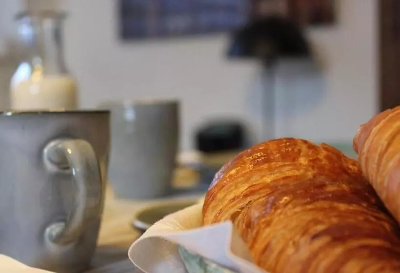 ベッドアンドブレックファースト Le Chemin Du Village