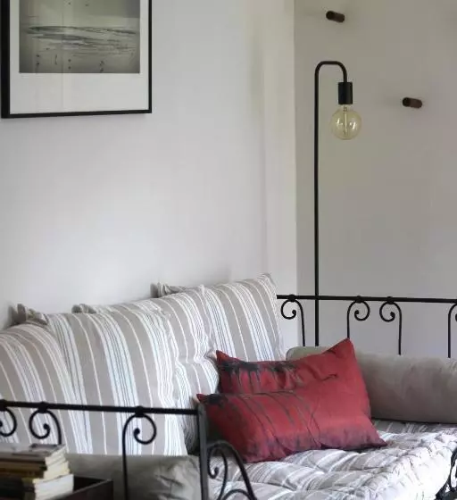 ベッドアンドブレックファースト Le Chemin Du Village