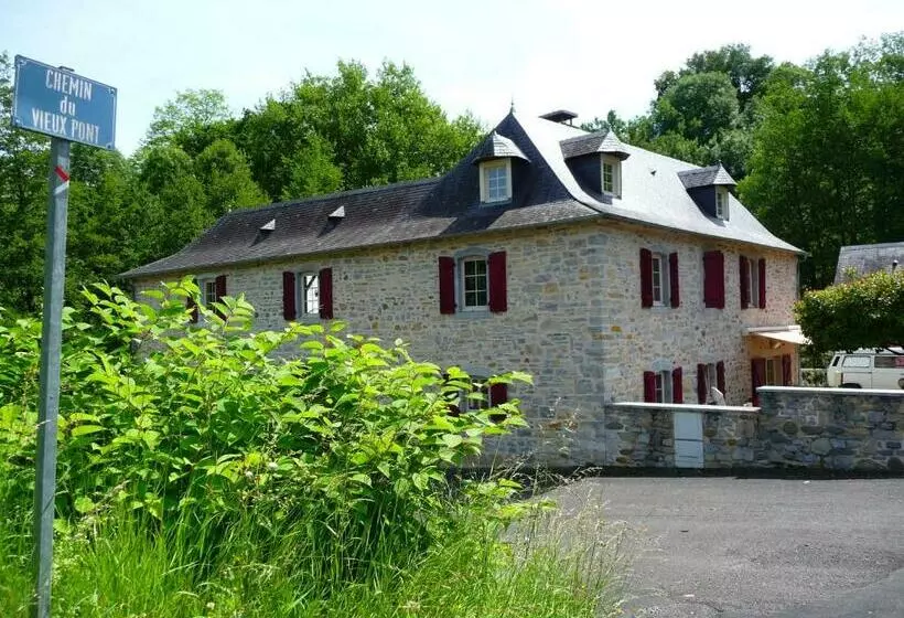 Aamiaismajoitus (B&B) Le Moulin D Eysus Gîtes Et Chambres D Hôtes