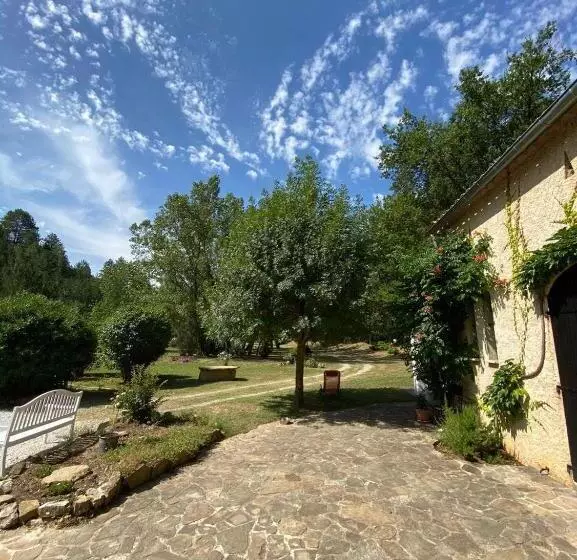 Aamiaismajoitus (B&B) Le Parc   Suite Climatisée