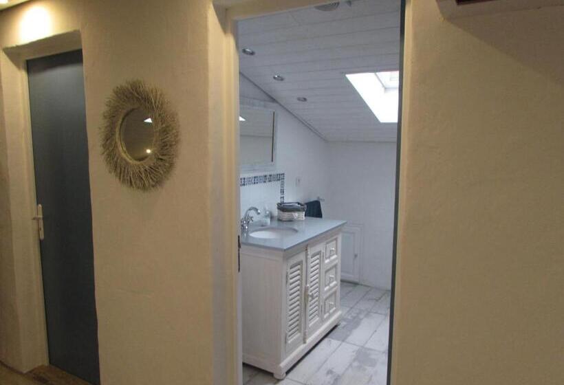 مبيت وإفطار Le Parc   Suite Climatisée