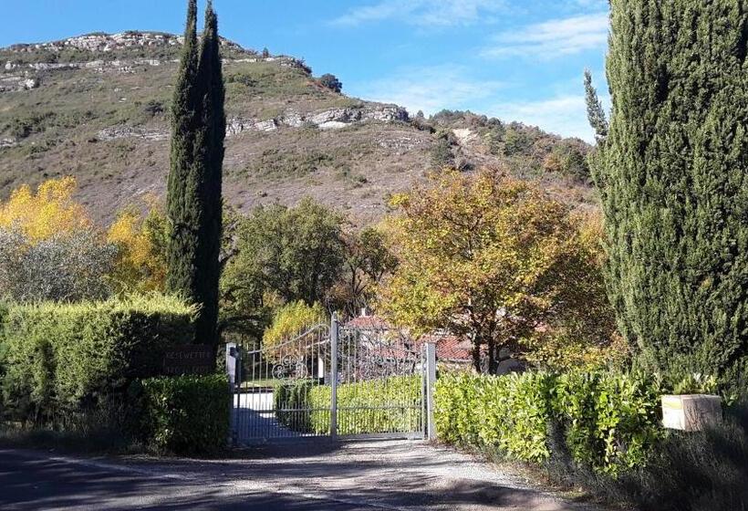 مبيت وإفطار Le Parc   Suite Climatisée