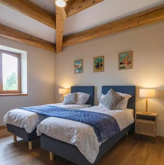 Aamiaismajoitus (B&B) Les Yourtes De Provence