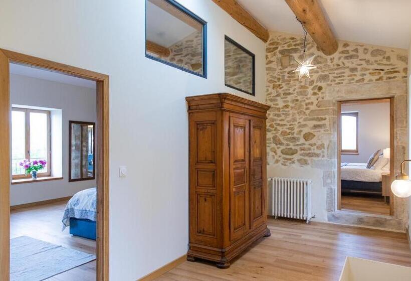 مبيت وإفطار Les Yourtes De Provence