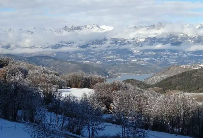 ベッドアンドブレックファースト Maison D Hôtes L Arnica