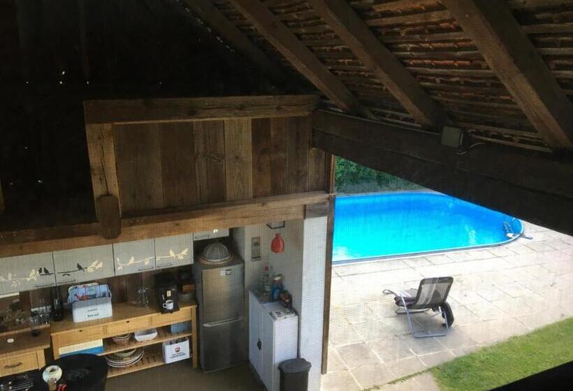 Bed & Breakfast Chez Lips