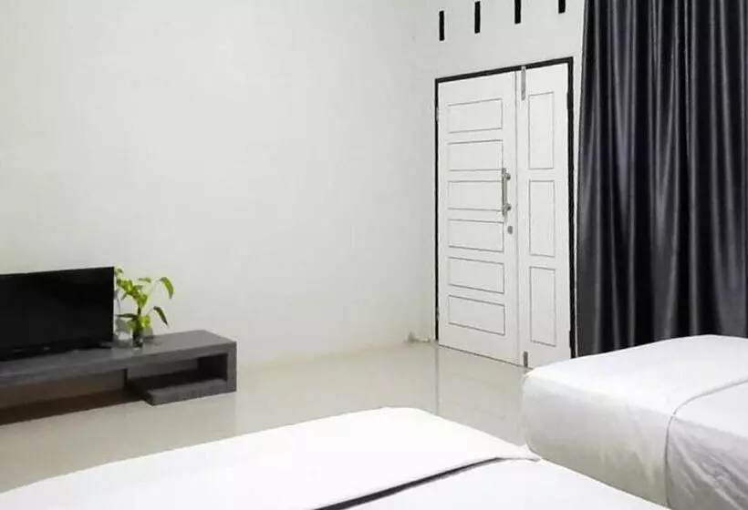 Hayori Hotel Redpartner