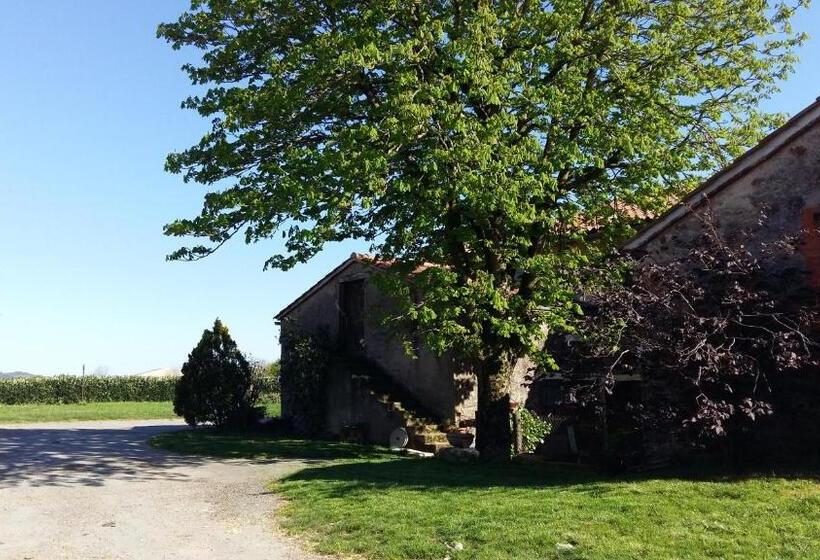 בית מלון כפרי Charmante Maison à La Ferme