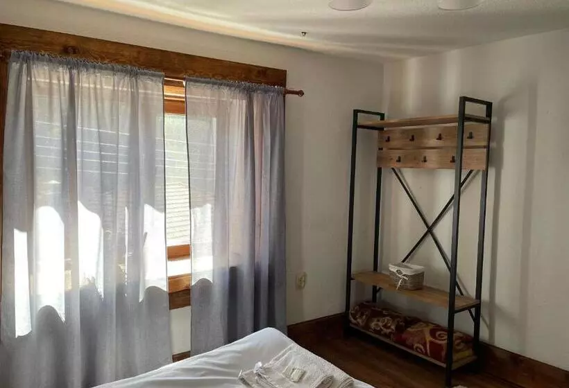 ペンション къща за гости виевци