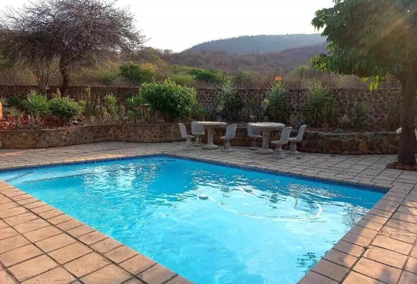 Majatalo Pilanesberg View Guest House