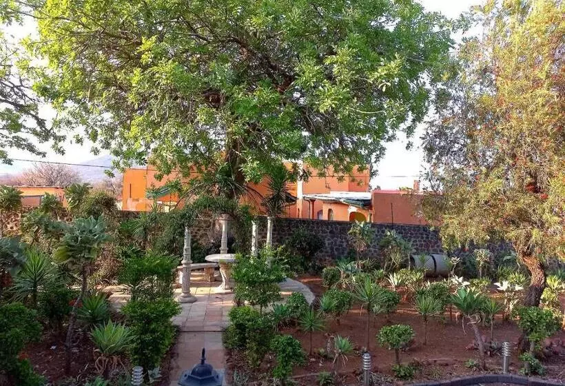 Majatalo Pilanesberg View Guest House