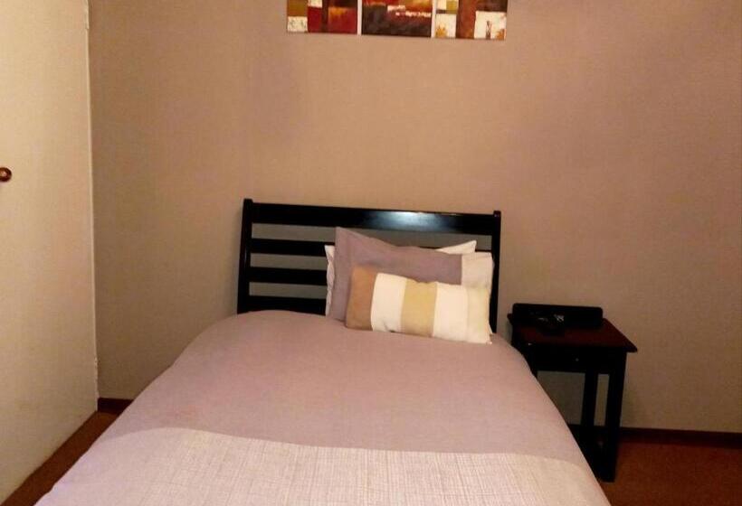 Pension Pilanesberg View Guest House