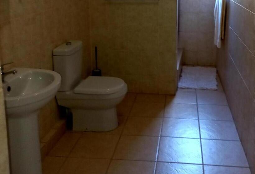 Pension Pilanesberg View Guest House