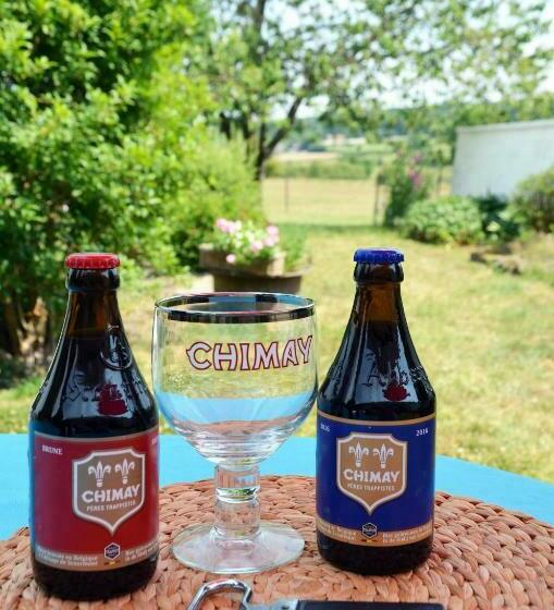 بنسيون Près Du Bois