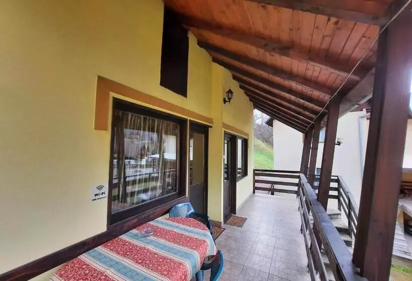 Pensiunea Casa Soarelui