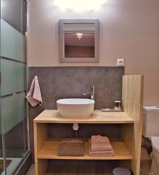 Aamiaismajoitus (B&B) La Jacarandière