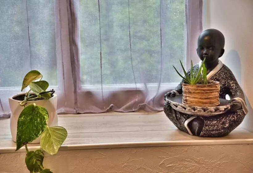 Aamiaismajoitus (B&B) La Jacarandière