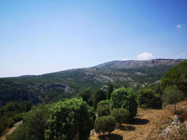 Aamiaismajoitus (B&B) Le Cabanon De Gourdon Bergerie Rénové En Pierre Vue Mer