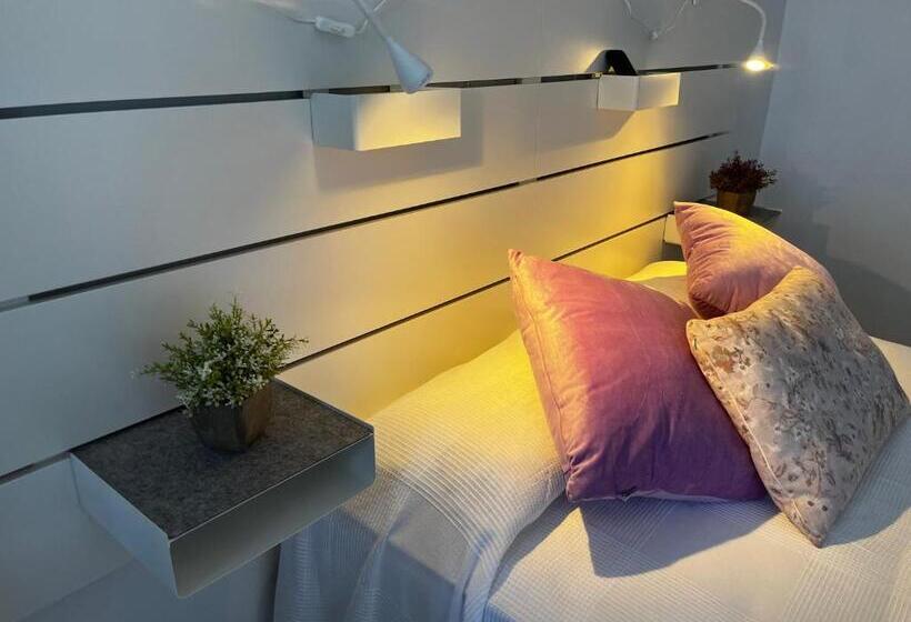 تختخواب و صبحانه Sarah Kite Ii Vv, Room 2