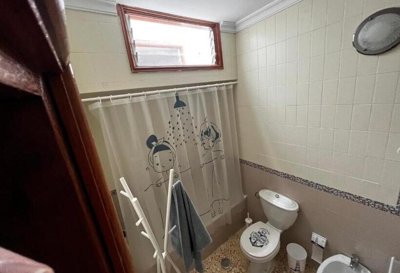 تختخواب و صبحانه Sarah Kite Ii Vv, Room 2