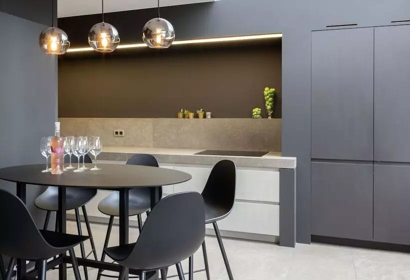 Aamiaismajoitus (B&B) Tuss