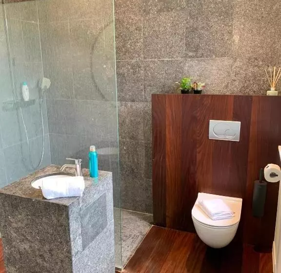 Aamiaismajoitus (B&B) Tuss