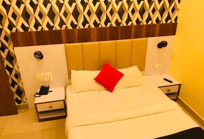 Hotel Keerthana Puttur