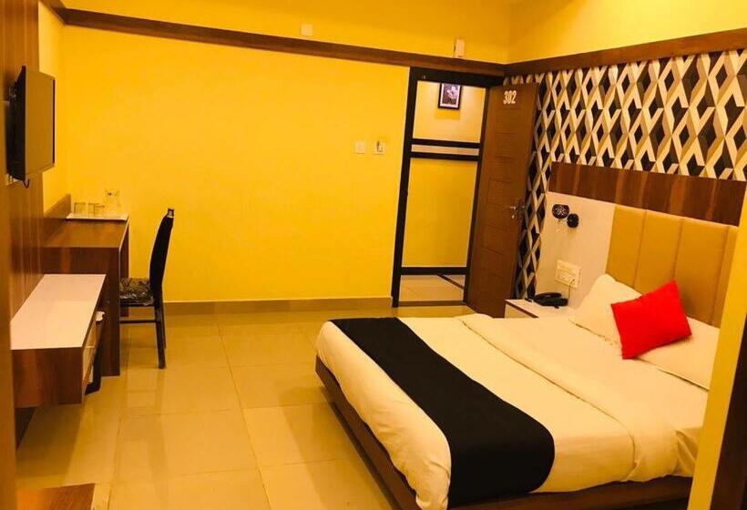 Hotel Keerthana Puttur