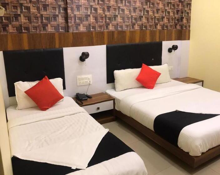 Hotel Keerthana Puttur