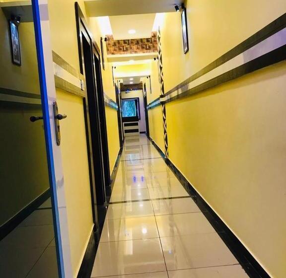 Hotel Keerthana Puttur