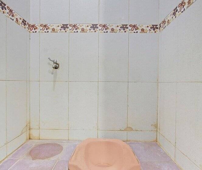 Spot On 91694 Hotel Rama Chandra