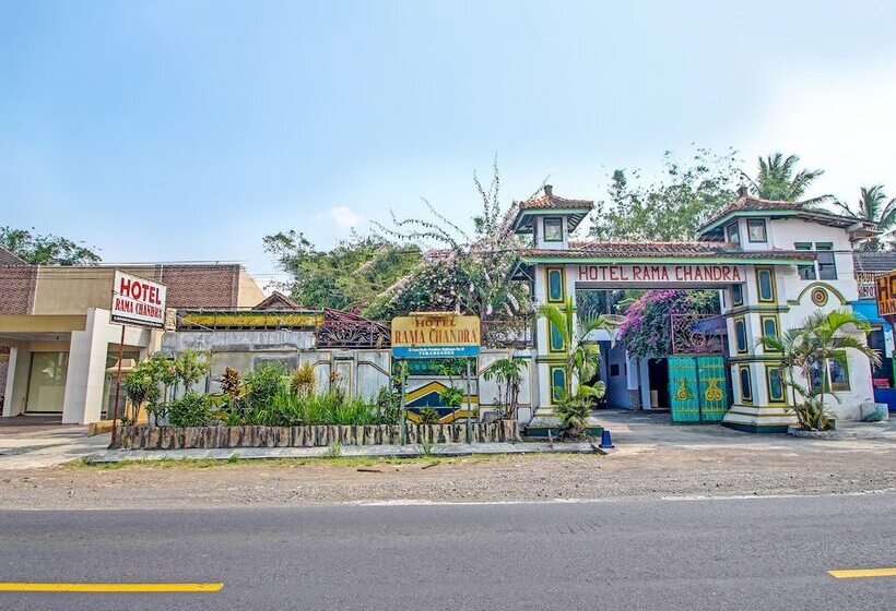 Spot On 91694 Hotel Rama Chandra