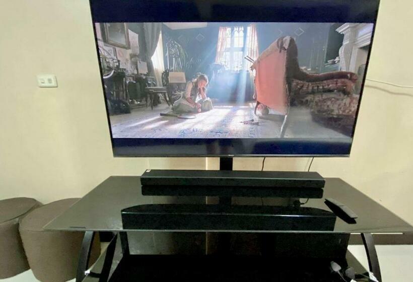 Panzió Adam S Hotel Apartment