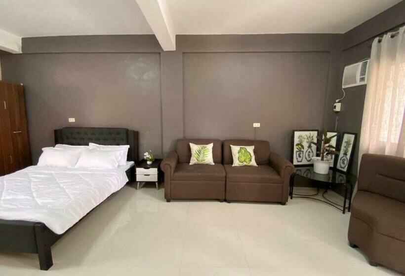 Panzió Adam S Hotel Apartment