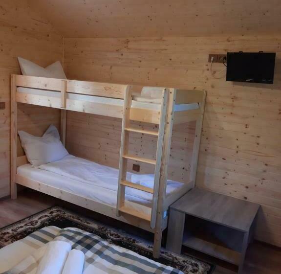 펜션 Căsuțele Din Retezat