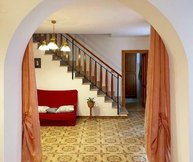 Пансион Elle Shelter