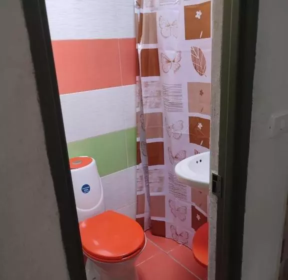 ペンション Hostal Amaní