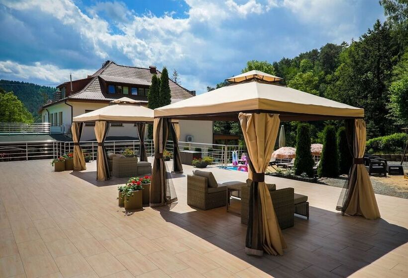 בית מלון כפרי łaziska